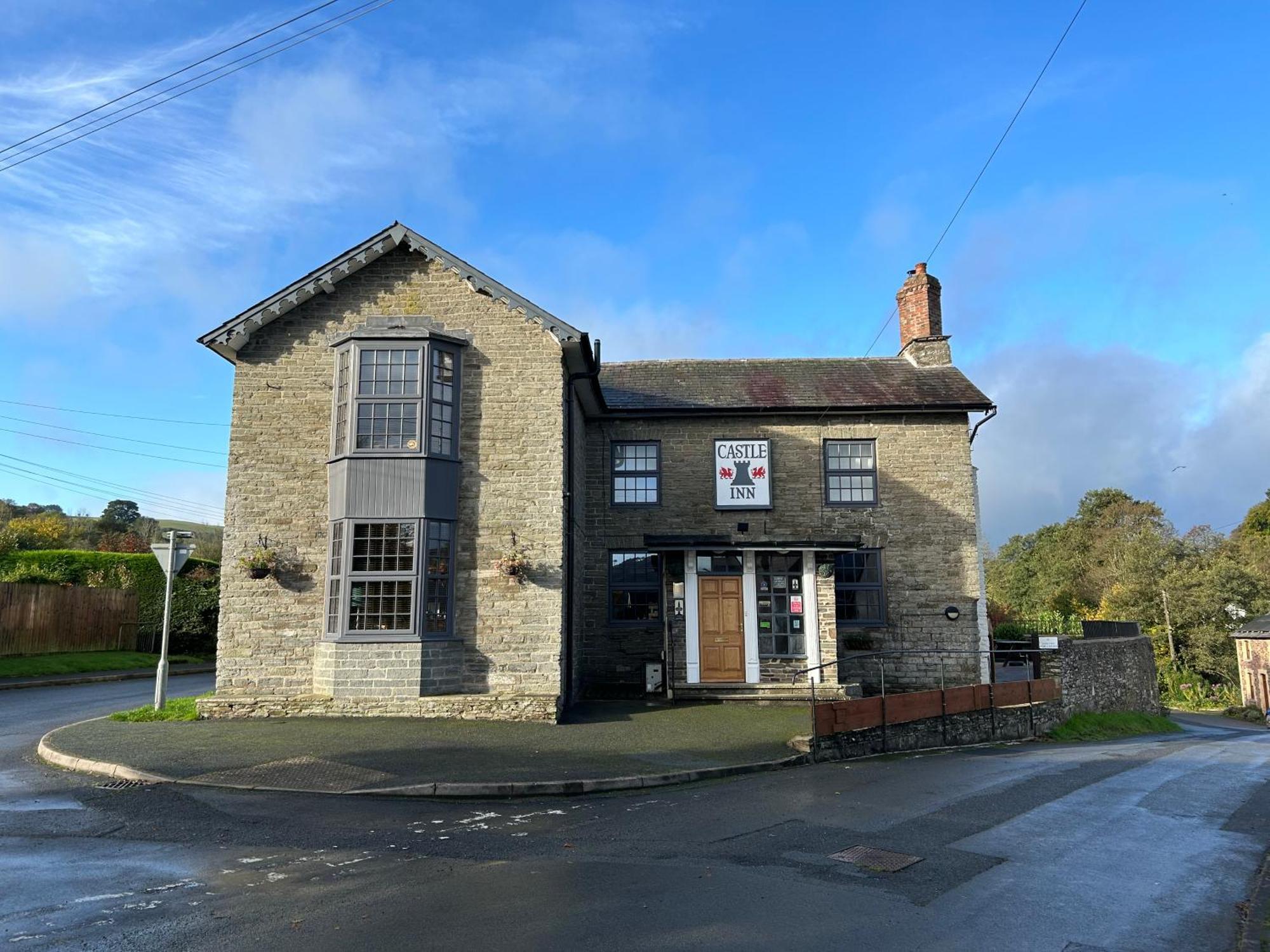 Castle Inn Knighton  Ngoại thất bức ảnh